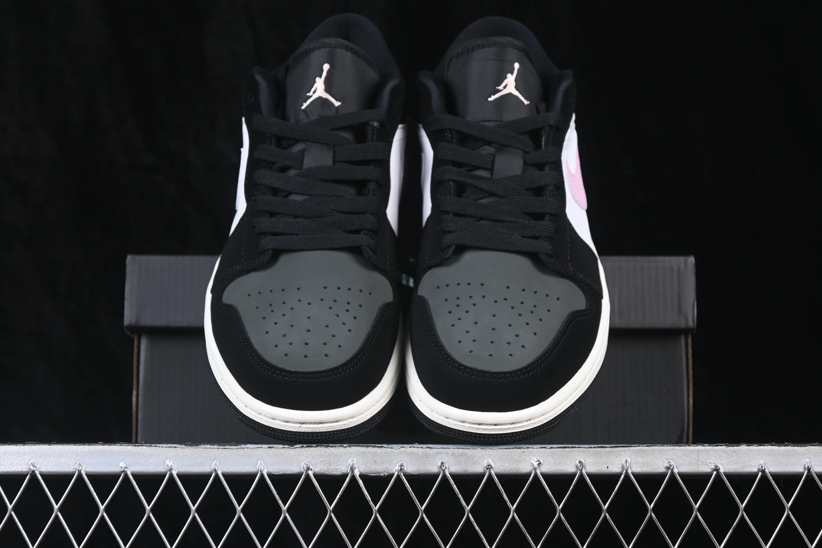 All categories Air Jordan Jordan series basketball shoes Air Jordan 1 Low G version pure original Air Jordan 1 Low AJ1 Joe 1 black gray purple low-top retro culture basketball shoes II3788-003